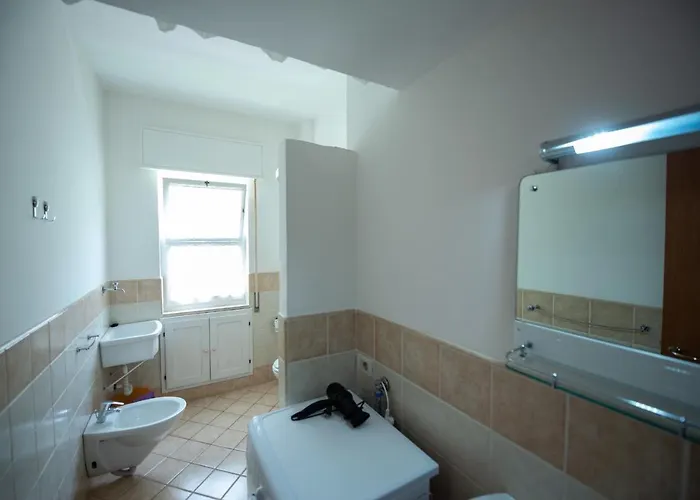 Attilio * 特罗佩阿